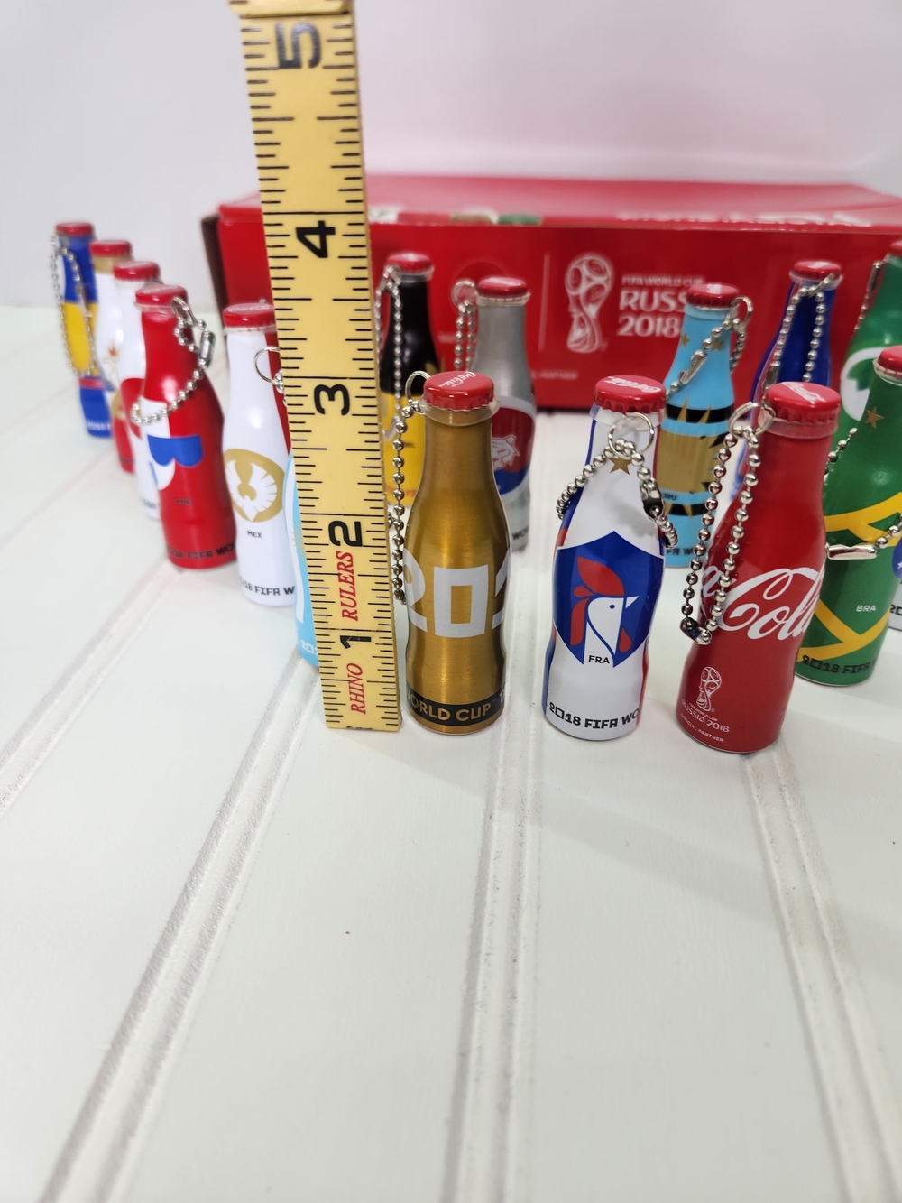 Coca Cola Collection 2018 World Cup 21 Mini Bottle Keychain Set - Multicolor - Picture 4 of 5